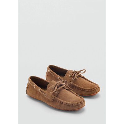 Chaussures bateau daim à lacets MANGO