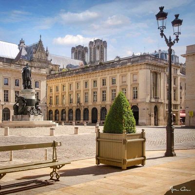 Tableau Sur Toile Sur La Place Royale De Reims CONTEMPORAIN URBAIN CEANOTHE