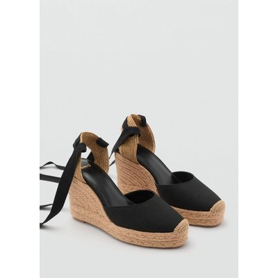 Chaussure à talon compensé avec bride combinée MANGO