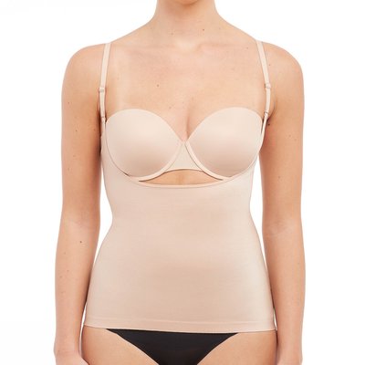 T-shirt femme décoletée avec un effet réducteur. SPANX