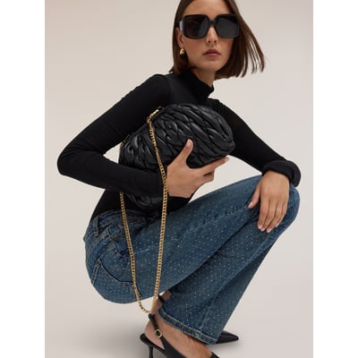 Pochette matelassée avec bandoulière chaîne MOTIVI