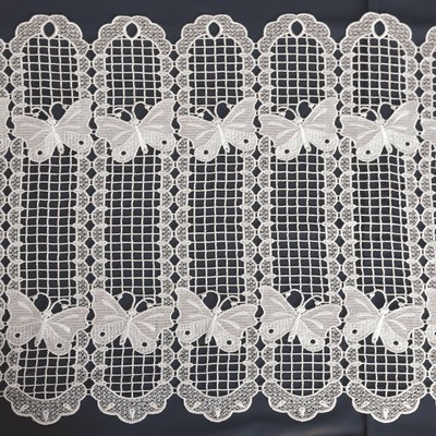 Brise bise papillons en macramé HOME MAISON