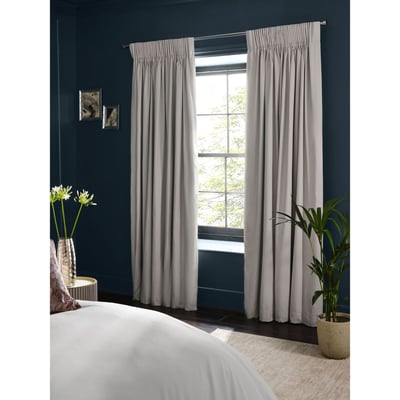 Rideaux occultants/isolants en satin premium NEXT