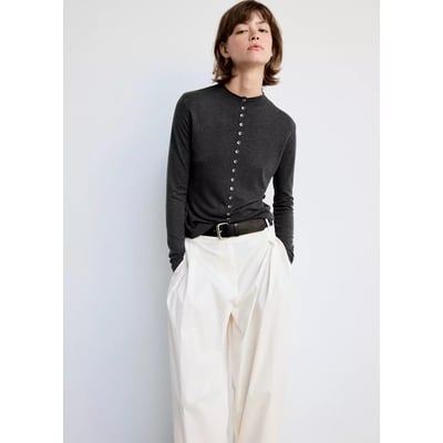 Cardigan en maille fine à boutons métalliques MANGO