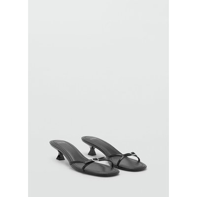 Sandales talon détail boucle MANGO