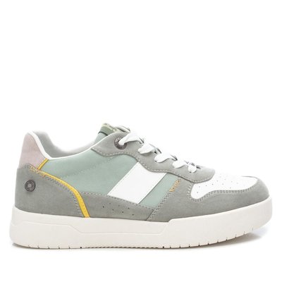 Chaussures de sport avec lacets réglables REFRESH