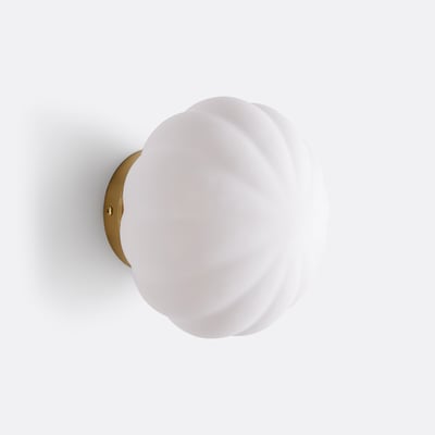 Applique ou plafonnier, en laiton et verre opaline, AMIA LA REDOUTE INTERIEURS