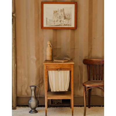 Table d'appoint en bois Francine N°1079 - Bon état DEBONGOUT