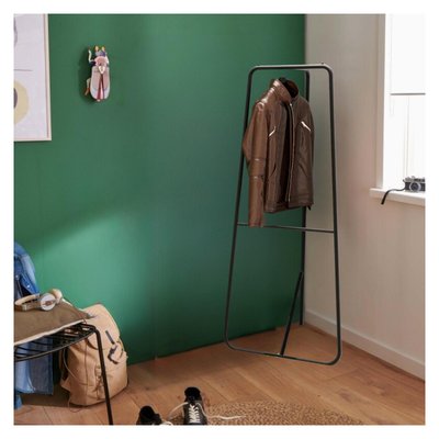 Portant vêtements d'angle en métal noir tubulaire 72x170cm MOB IN