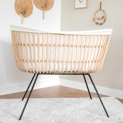 Berceau bébé rotin JAVA ? 40×80 cm ? Fait main - Habillage inclus ? Pieds métal noir SAUDARA COLLECTIONS