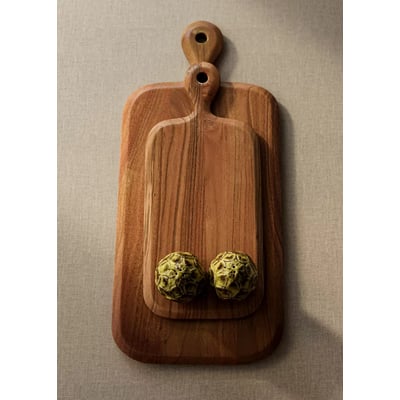 Planche à découper en bois d'acacia petite MANGO HOME