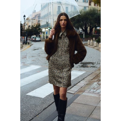 Robe ajustée col à nouer MOLLY BRACKEN