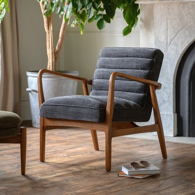 Fairfield Mid-Century Boucle Armchair with Solid Wood Frame SO'HOME