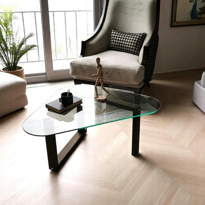 Table basse en verre forme triangulaire - pied labyrinthe ANZIO PIER IMPORT