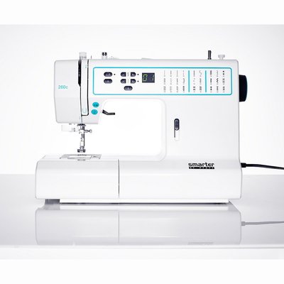 Machine à coudre électronique smarter 260c PFAFF