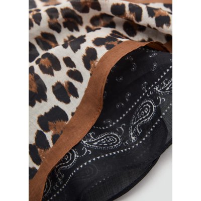 Lot 2 foulards imprimés MANGO
