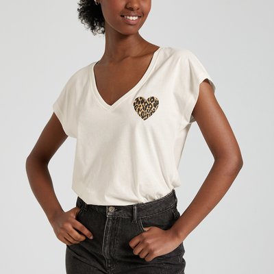 T-Shirt, kleines Herzmotiv vorne ONLY
