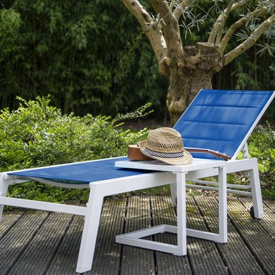 Bain de soleil et table d'appoint, BARBADOS HAPPY GARDEN