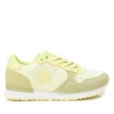 Chaussures de sport avec lacets réglables XTI