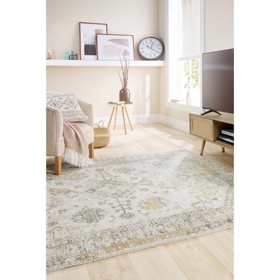Antique Distressed Rug SO'HOME