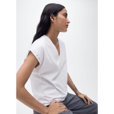 T-shirt col en V clouté MANGO