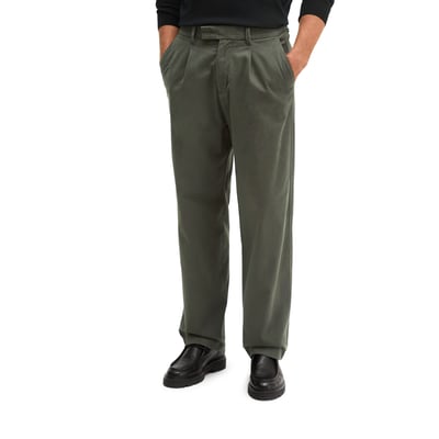 Chino modèle Mossbo à plis, coupe droite en mélange de coton bio MARC O'POLO