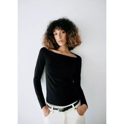 T-shirt ajusté col bateau MANGO