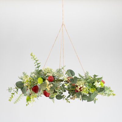50cm Hanging Strawberry Wreath SO'HOME