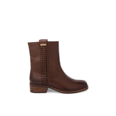 Victoria Flat Leather Ankle Boots LES TROPEZIENNES PAR M.BELARBI