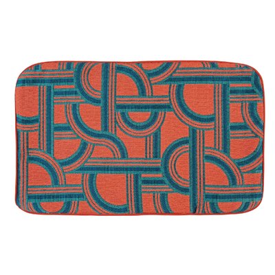 Housse de coussin aux couleurs de l’Orient Express. LINDER
