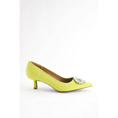 Chaussures talons fins et bijoux NEXT