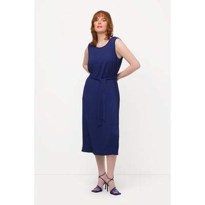 Robe plissée à ligne A sans manches. Col rond ULLA POPKEN