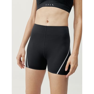 Short de sport femme Luna séchage rapide toucher doux BORN