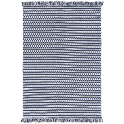 Tapis fabriqué à partir de matériaux recyclés tissé main MORTY BENUTA 