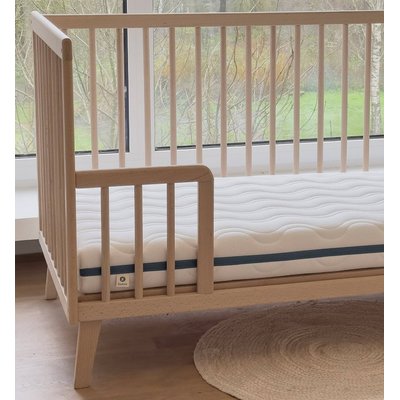 Housse de matelas bébé COCOLEGEND® - Pour matelas de 11cm d'épaisseur - Rénove le matelas - Matelassée et Lavable - OEKOTEX KADOLIS