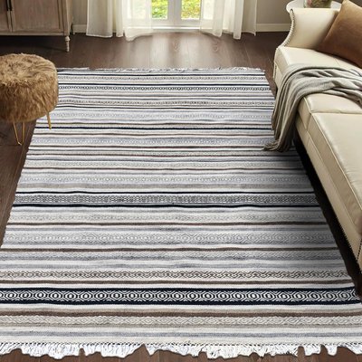 Tapis kilim fait à la main en laine motif géométrique UN AMOUR DE TAPIS