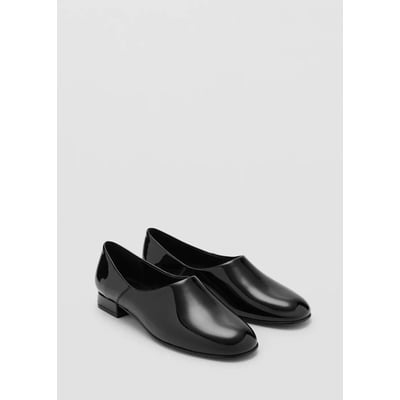 Chaussures plates vernies MANGO