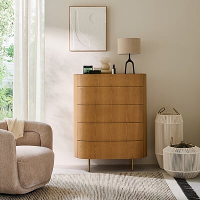 Aslen Solid and Veneer Oak Tall 5-Drawer Chest of Drawers AM.PM