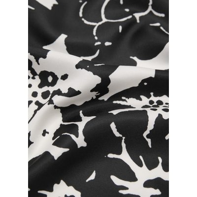 Foulard satiné imprimé à fleurs MANGO