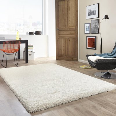 Tapis shaggy tissé motif uni FLEURAN UN AMOUR DE TAPIS