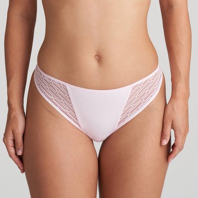 String TANZARA MARIE JO