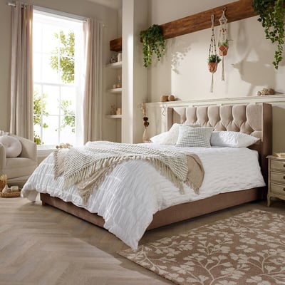 Boutique Upholstered Wing Headboard Ottoman Storage Bed with Tufted Buttons CATHERINE LANSFIELD