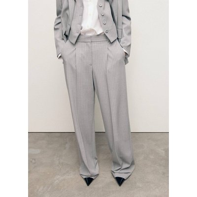 Pantalon de costume fines rayures MANGO
