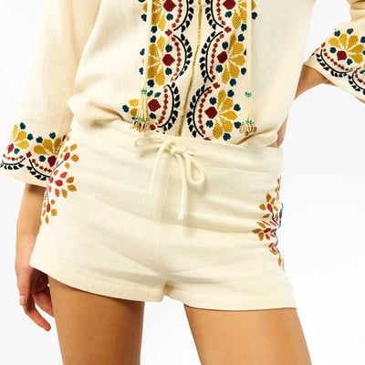 Short courtà broderies LEAO WILD
