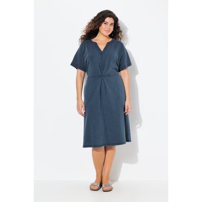 Robe en jersey. Col tunisien et ULLA POPKEN
