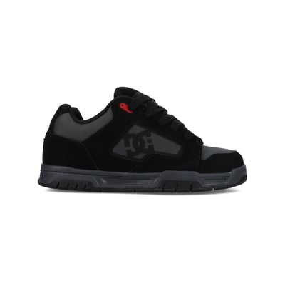 Chaussures en cuir. DC SHOES