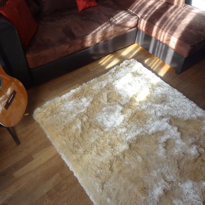 Tapis shaggy fait main motif uni SG FIN UN AMOUR DE TAPIS