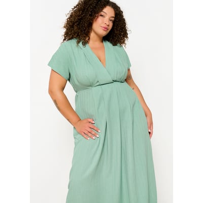 Robe cache-coeur aérienne LOLALIZA