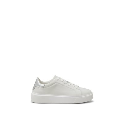 Baskets en cuir de vache noble MARC O'POLO