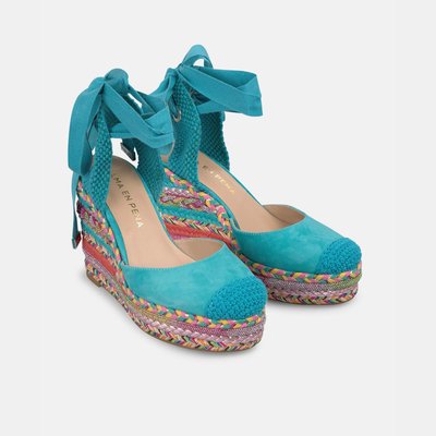 Sandales compensées tressées avec brides croisées et détails de strass ALMA EN PENA